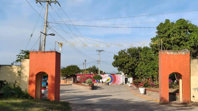 Cacalotán busca ser Pueblo Señorial y defiende su tradición con proyecto de arcos.