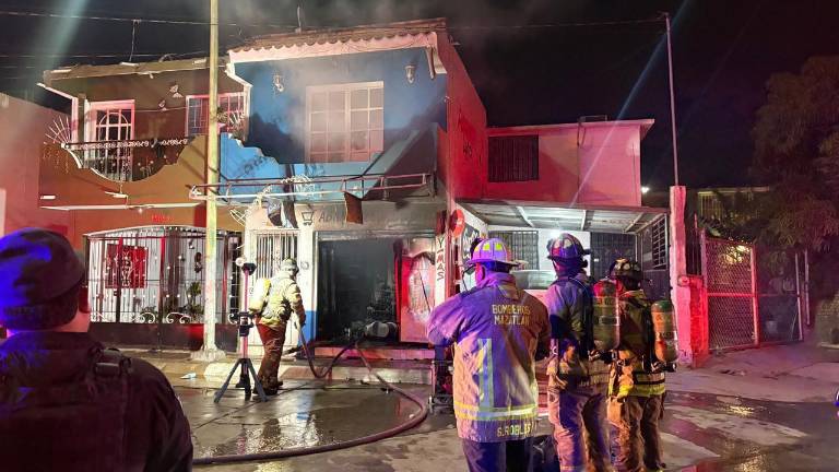 El sábado, una tienda de abarrotes en La Foresta fue atacada presuntamente con artefactos explosivos.