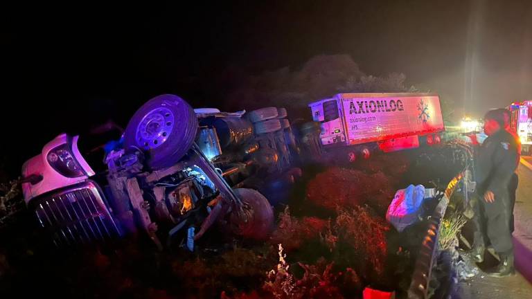 El accidente ocurrió a la altura de la caseta de Rosario durante la madrugada del viernes.