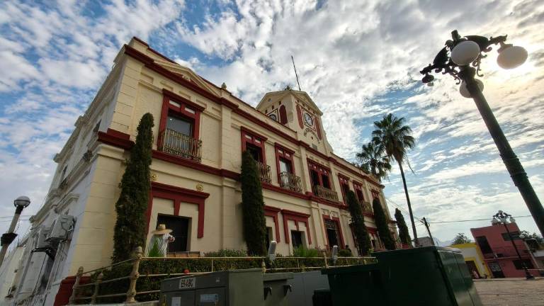 Las decoraciones fueron retiradas de las instalaciones del Palacio Municipal.