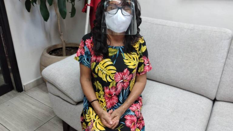 La maestra de bachillerato de la Universidad Autónoma de Sinaloa en el municipio de El Rosario, Olga Matha Huerta Jara.