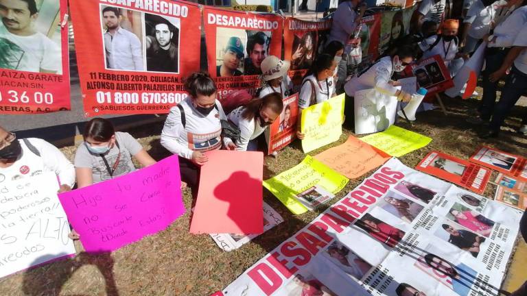 Sinaloa tienen 22 colectivos que buscan a cinco mil 27 personas en calidad de desaparecidas
