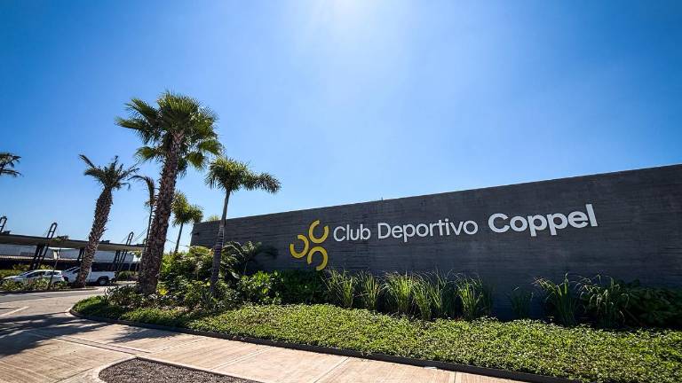 Grupo Coppel inauguró en Culiacán el Club Deportivo Coppel para sus colaboradores.