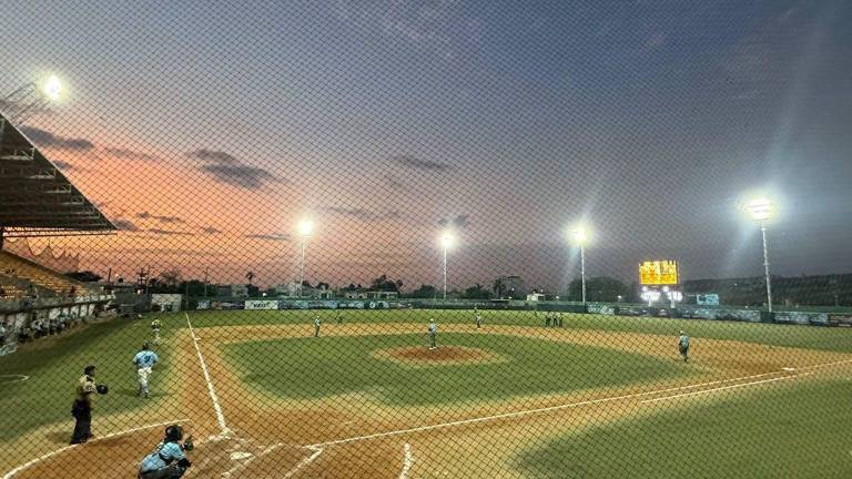 Algodoneros arrancó la jornada del viernes con triunfo sobre Cañeros en La Paz.