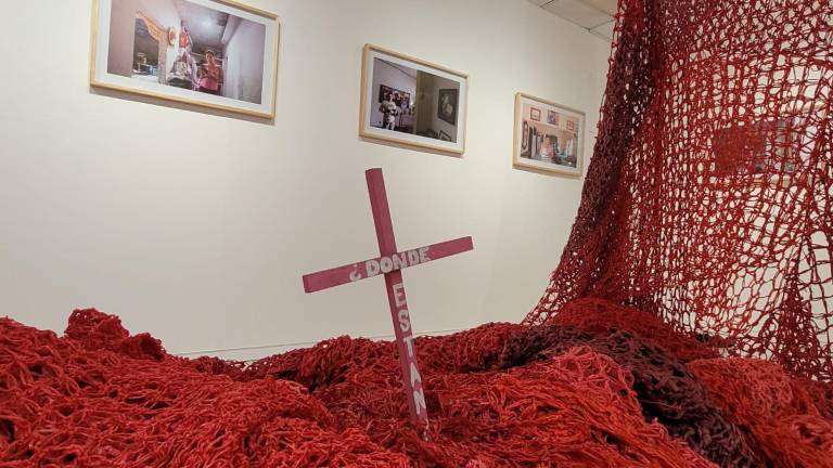 Marcos Vizcarra y Luis Brito unen sus talentos para abrir la exposición ‘Donde el tiempo transcurre diferente’.