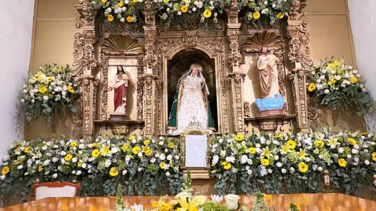 Celebración de la Virgen de Loreto en la comunidad de Potrerillos, en Rosario.