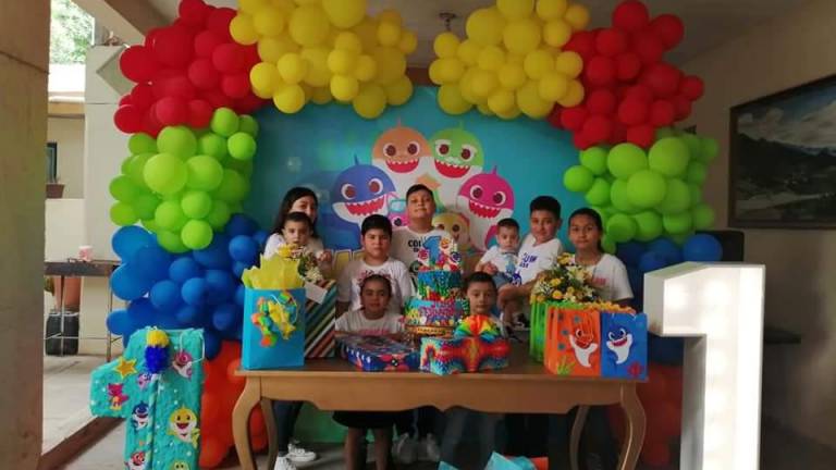 Juan Fernando festeja su primer año al estilo ‘Baby shark’