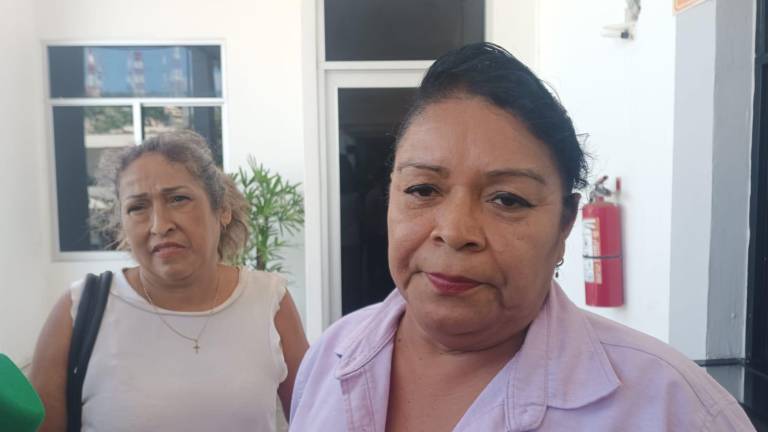 Lauria Aguilar Tirado, dirigente del STASAM, denuncia que el Ayuntamiento de Mazatlán da de baja a personal con incapacidad.