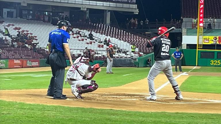 Tomateros pelea hasta el final.