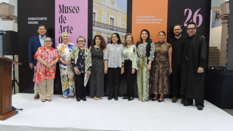 Integrantes de Sociedad de Amigos del Masin e invitados realizan la edición 35 de esta subasta.