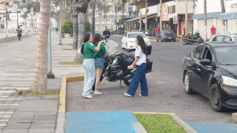 Con el pase asegurado, baja la euforia por el Tricolor en Olas Altas.