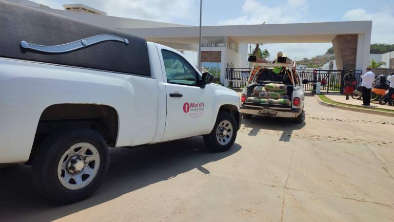 El accidente se registró cuando el electricista se encontraba instalando conductos eléctricos en el elevador de una obra de condominios.