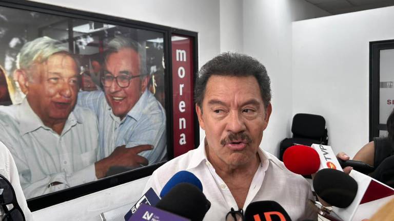 El legislador indicó que ninguno de los aspirantes ha declinado a sus aspiraciones.
