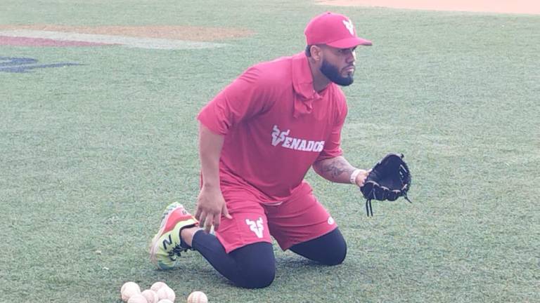 Gabriel Cancel ya llegó a Mazatlán y se integró al campamento de Venados.