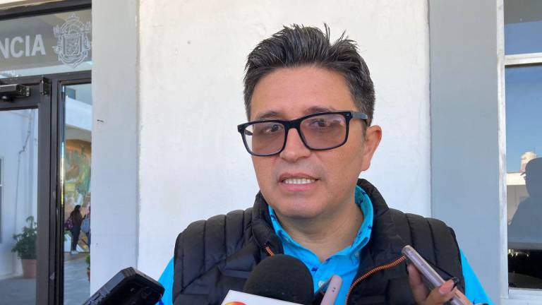 El Oficial Mayor del Ayuntamiento informó que las personas sí podrán llevar sus propias sillas.