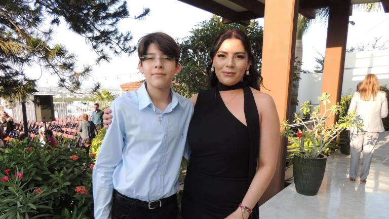 Despide el Instituto de Neurociencias y Educación de Sinaloa, a una generación más