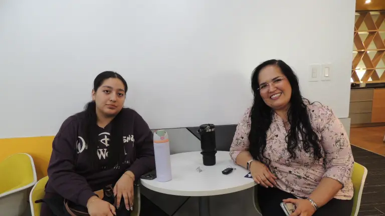 Señala Adrián Espinoza que la Inteligencia Artificial viene a sumar, no a reemplazar