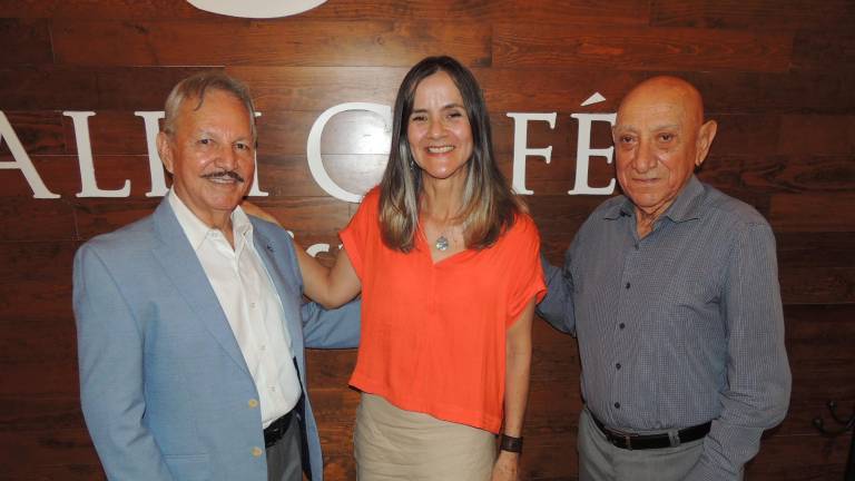 Leónidas Alfajor, María Julia Hidalgo y Arcillo Vega.
