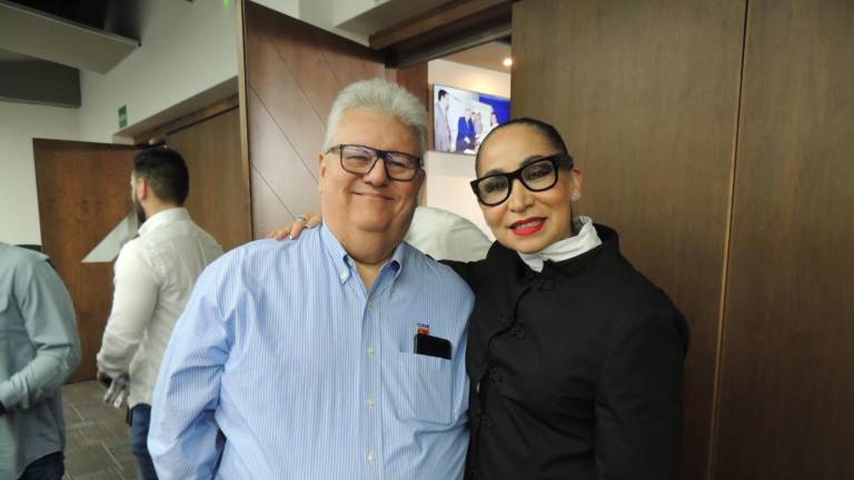 Despierta mentes Celeste Hernández con la charla ‘¿Te estás saboteando?’