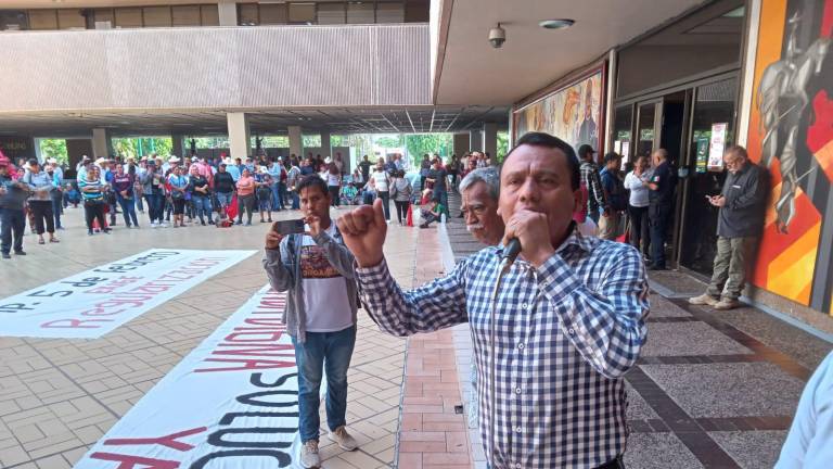 Integrantes de Movimiento Antorchista aseguran que Alcalde de Culiacán accedió a darle solución a los problemas que demandan.