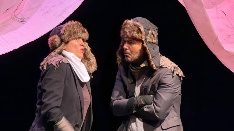 Una historia sobre el abandono animal, la amistad y la familia llegó al escenario del Teatro Antonio Haas con la presentación de “Canmaradas”.