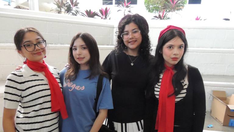 Andrea Euan, Valentina González, María Álvarez y Miranda Flores.