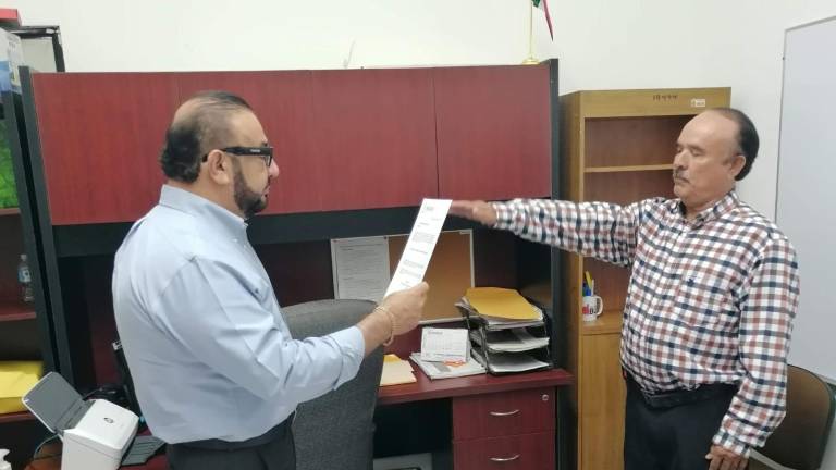 Juan de Dios Mendoza López rindió protesta como nuevo delegado de Vialidad y Transporte en Mazatlán.