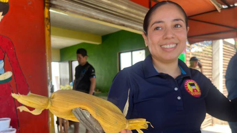Las productoras locales han reportado una producción masiva que alcanza los 15 mil tamales por establecimiento.