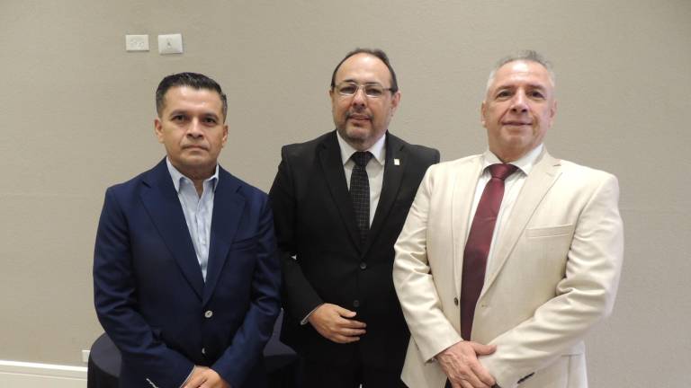 Rinde protesta el nuevo consejo directivo del Colegio de Abogados Eustaquio Buelna