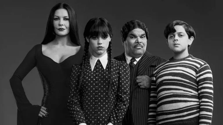 La Familia Addams regresa con una nueva imagen, en una serie dirigida por Tim Burton.