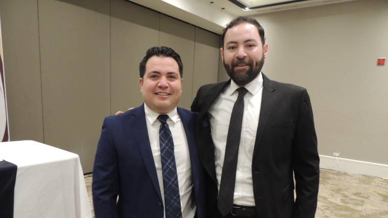 Rinde protesta el nuevo consejo directivo del Colegio de Abogados Eustaquio Buelna