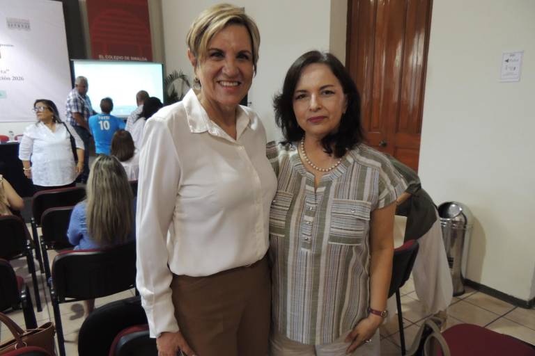 Premian la trayectoria de Martha Alicia Araujo, en el periodismo