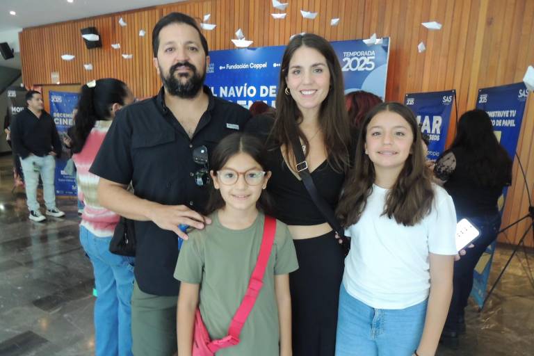 Navegan sinaloenses entre la tempestad y las risas, con la obra ‘El Navío de los Ingenuos’