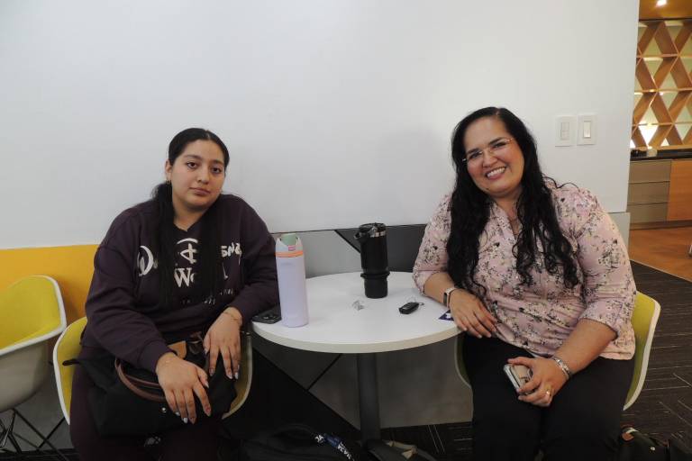 Señala Adrián Espinoza que la Inteligencia Artificial viene a sumar, no a reemplazar