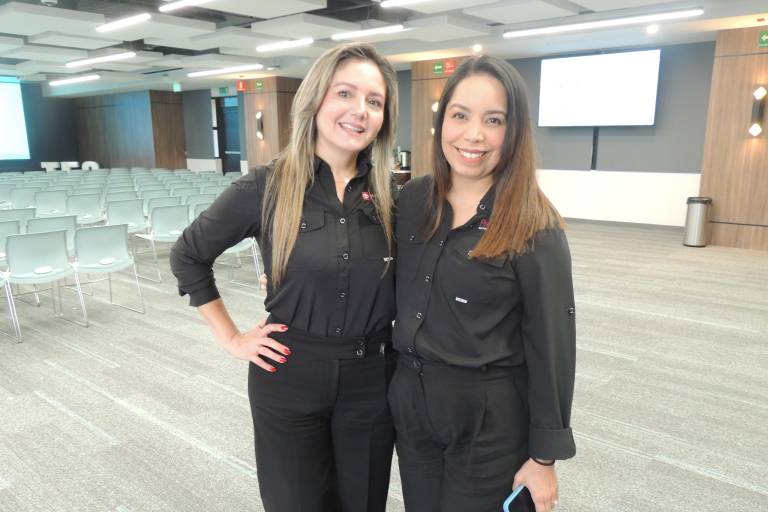 Encuentra el público respuestas en el libro de Gilberto Aispuro