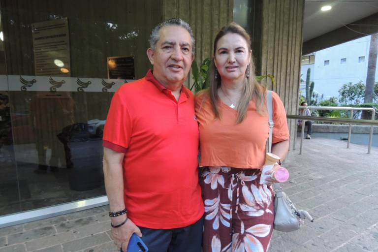 Rien sin parar con Jesús Ochoa y Sergio Galindo, en la obra ‘Fruncidos’