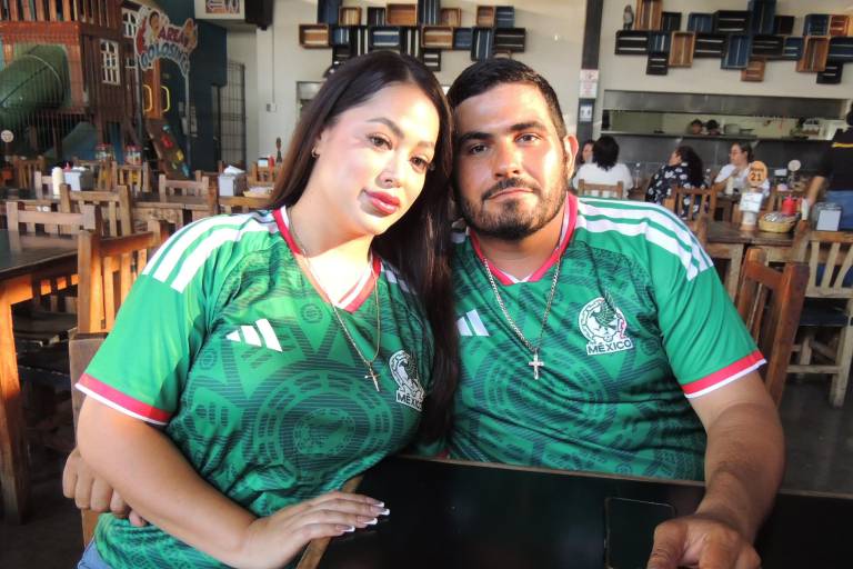 Festejan sinaloenses segundo triunfo de México en la Copa Mundial 2026