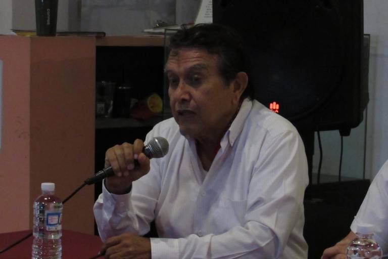 Nicolás Vidales destaca en libro el esfuerzo médico que salvó Mazatlán de la peste bubónica