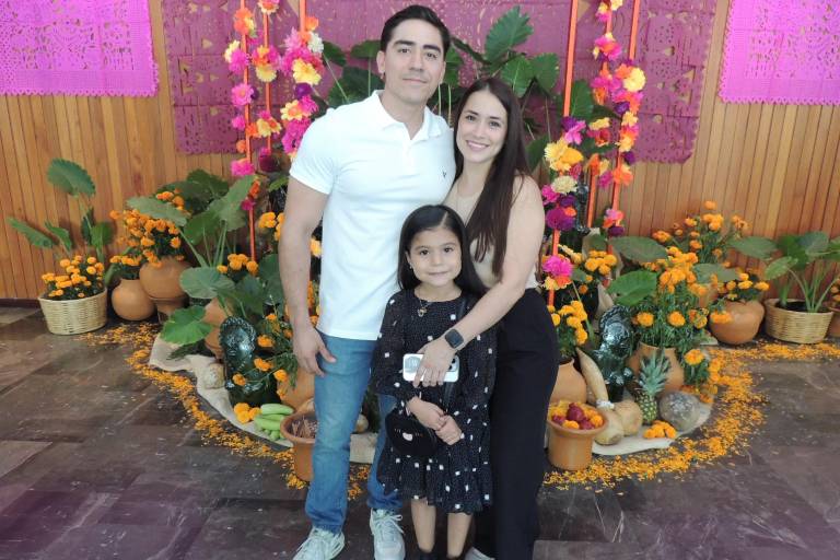 Disfrutan del vuelo de las mariposas con el espectáculo ‘Monarca’