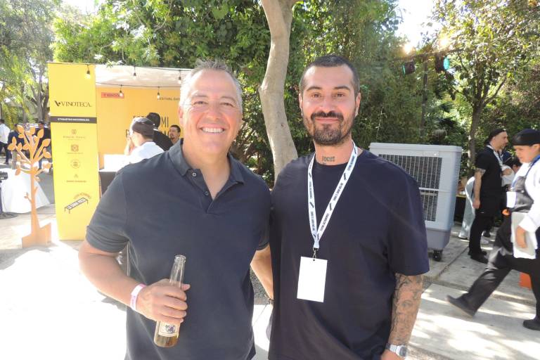 Celebran con ‘La Gran Mesa’, la unión, la gastronomía e identidad de los culiacanenses