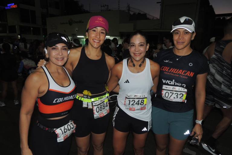 Corren en la gran fiesta del Maratón Internacional de Culiacán 2026