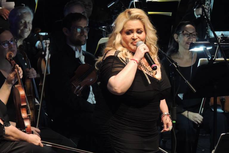 Gritan ‘¡Viva Las Vegas!’ en el Pablo de Villavicencio