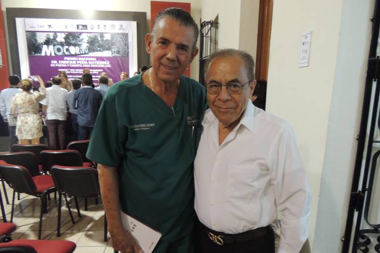 Premian a Rosy Paláu y Ariosto Uriel Hernández por su creatividad en cuento y poesía