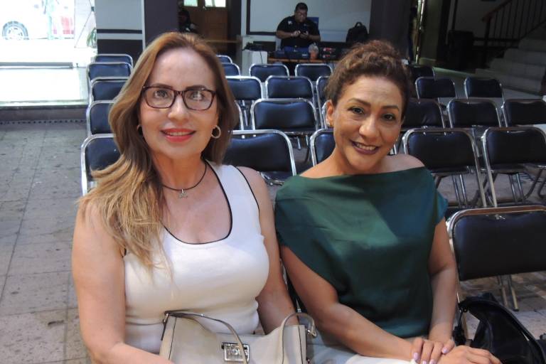 Invita Paulina Salazar a recuperar tu esencia, a través de su libro ‘Volver a uno mismo’