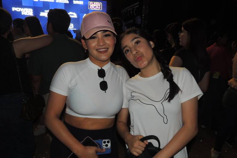 Vibran con la música de Adrián Cota y Mau y Ricky en la Flash Night Culiacán