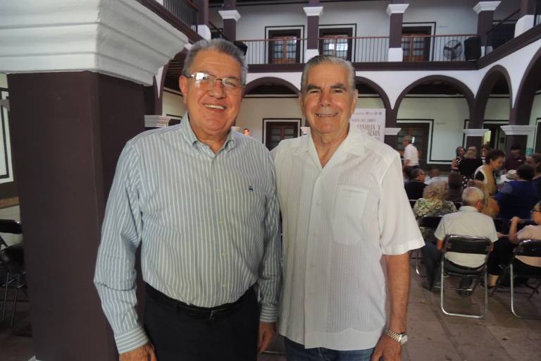 Muestra David Rubio sus orígenes en la presentación de su nuevo libro