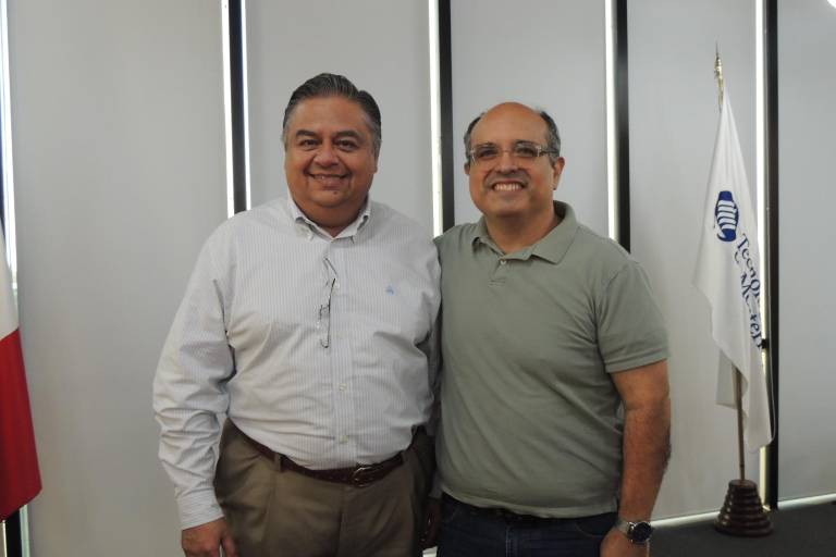 Señala Adrián Espinoza que la Inteligencia Artificial viene a sumar, no a reemplazar