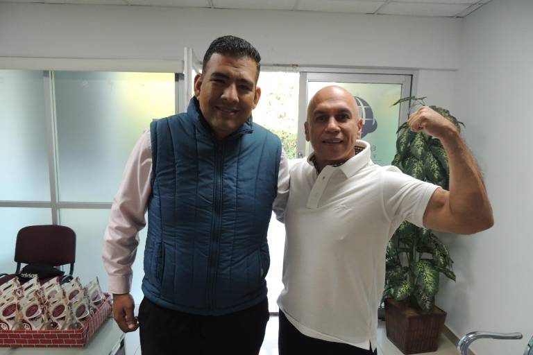 Realiza Ejecutivos de Ventas y Mercadotecnia su última sesión del año, con motivante charla con Gnozin Navarro