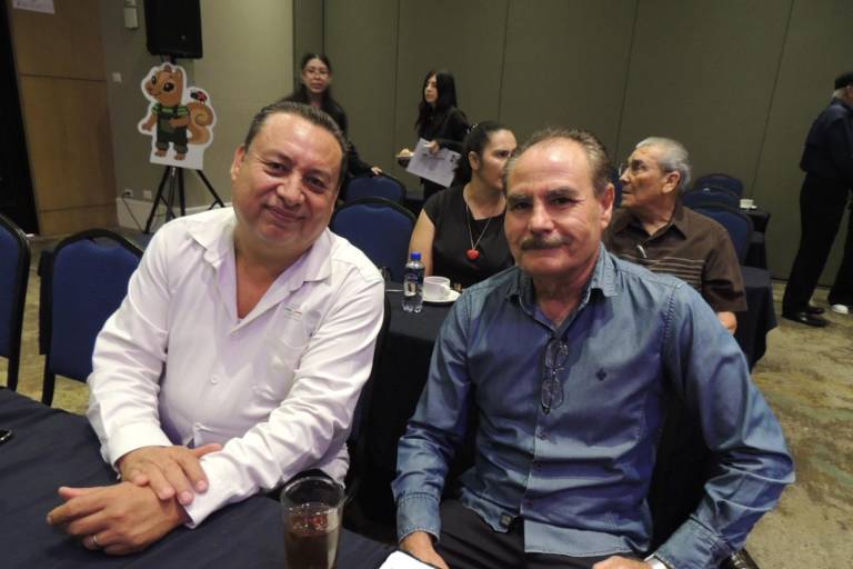 Buscan construir paz y fortalecer a empresas con la responsabilidad social empresarial