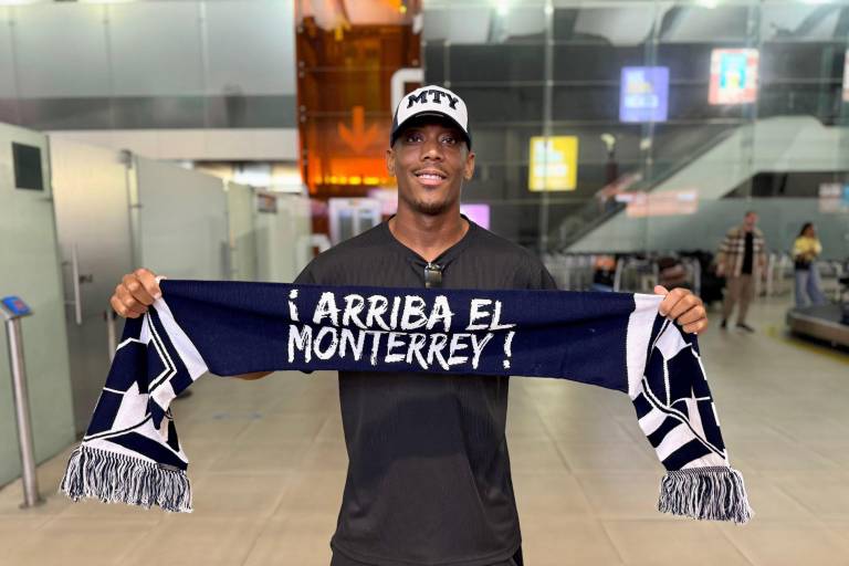 Anthony Martial ya está en México y listo para integrarse a Rayados